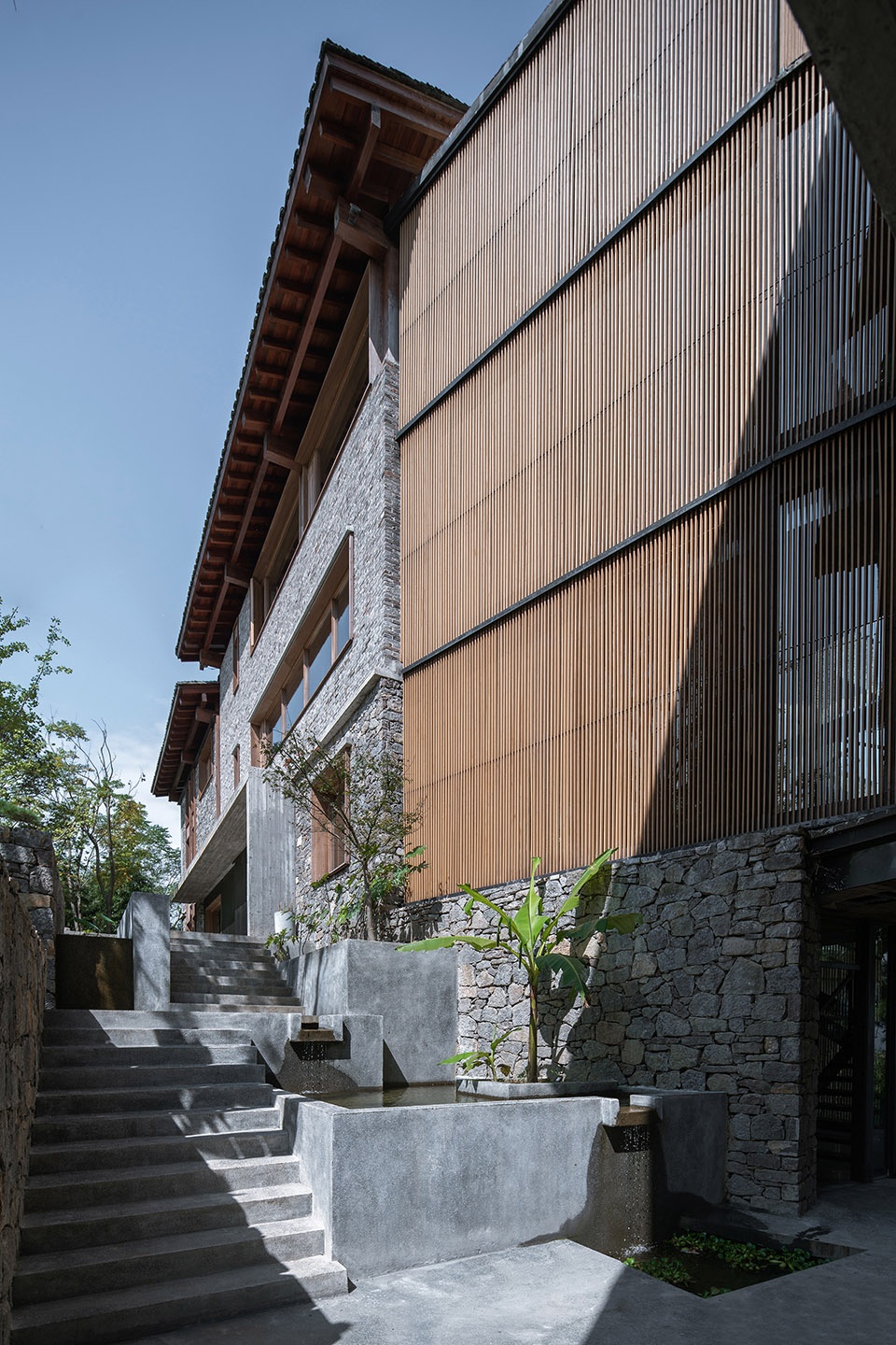 woodsy whispers residence in maer shan village china by shulin architectural design