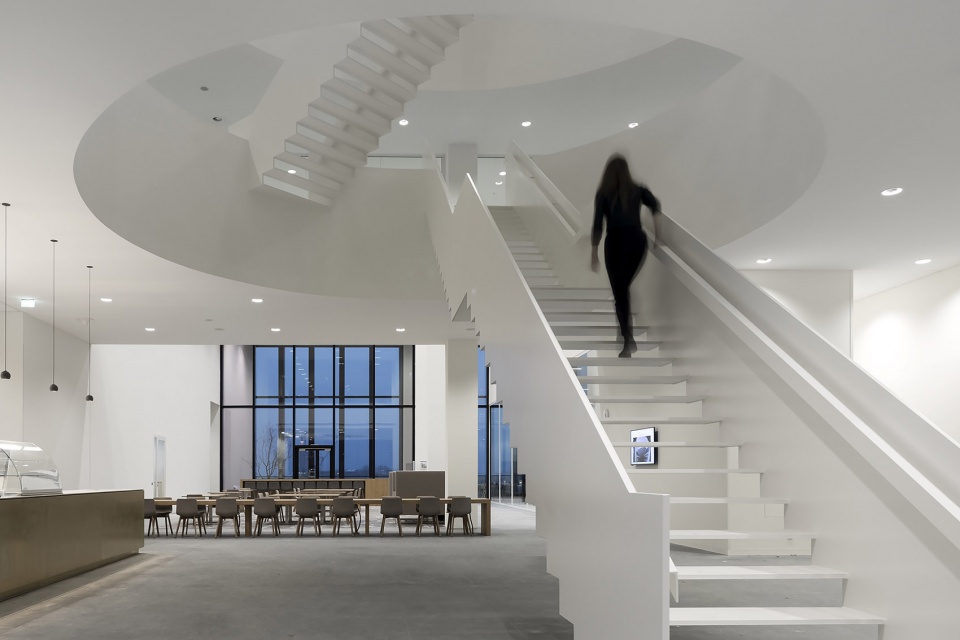 New Courthouse Amsterdam by consortium NACH