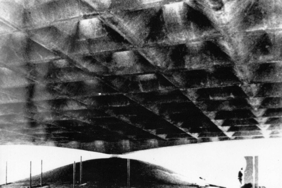 commemorate Paulo Mendes da Rocha