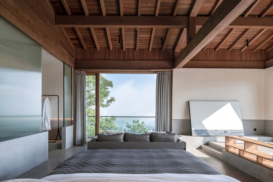 woodsy whispers residence in maer shan village china by shulin architectural design