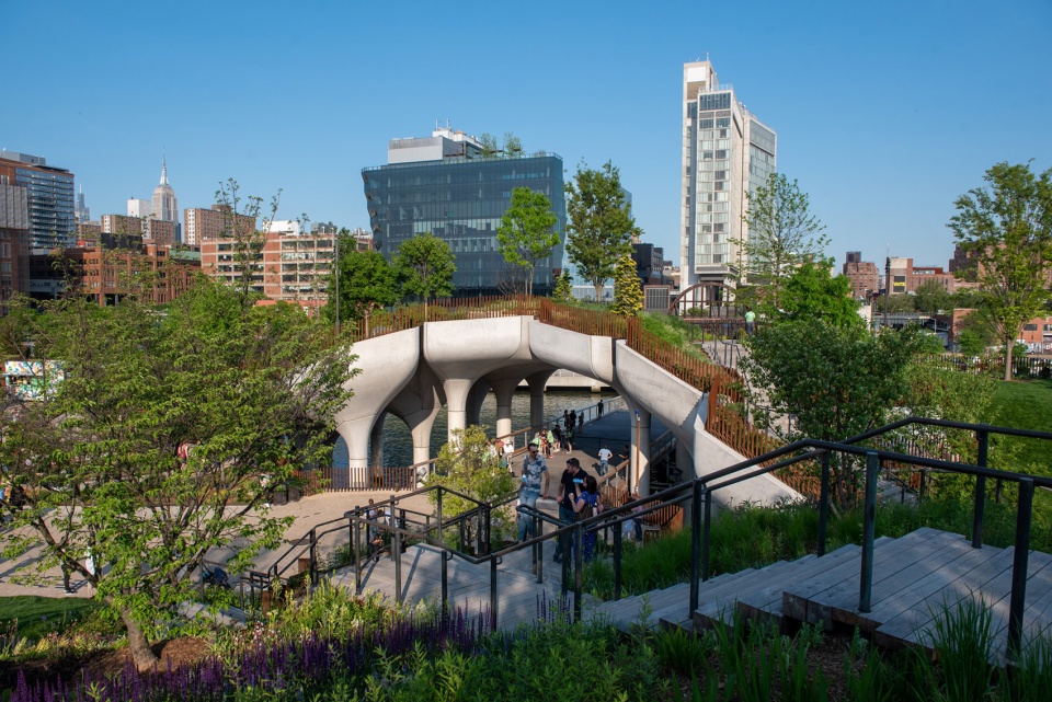 little island by heatherwick studio