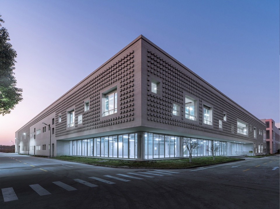Aurotek Technological Phase 2 Factory Peng Architects