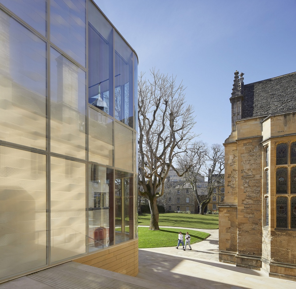 William Doo Undergraduate Centre and the Dr Lee Shau Kee Building architects AL A