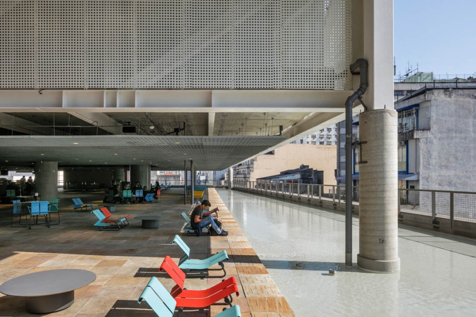 commemorate Paulo Mendes da Rocha