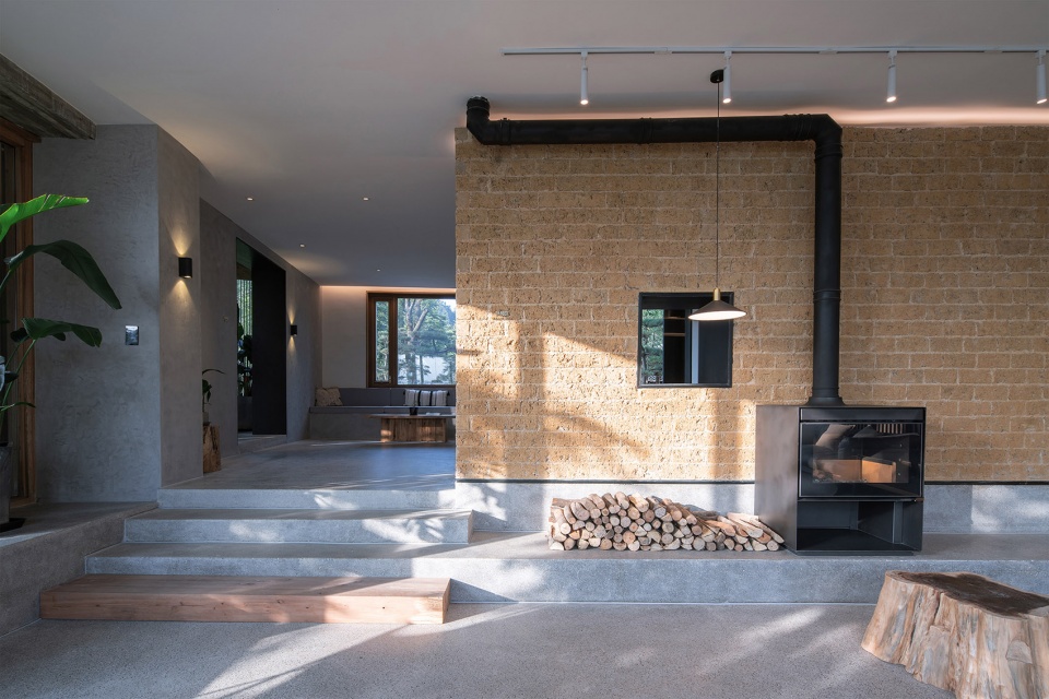 woodsy whispers residence in maer shan village china by shulin architectural design