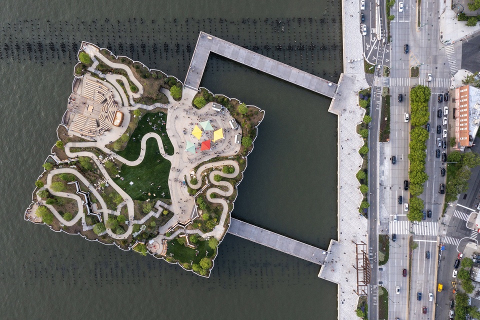 little island by heatherwick studio