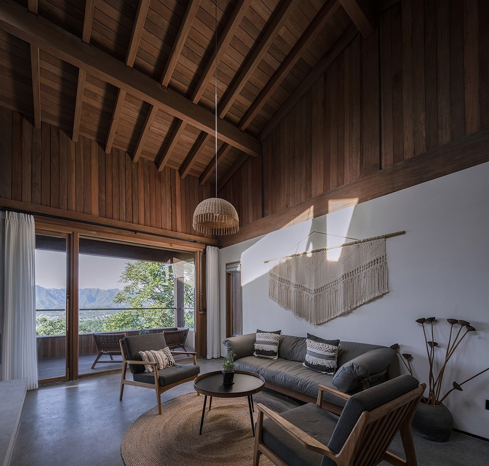 woodsy whispers residence in maer shan village china by shulin architectural design