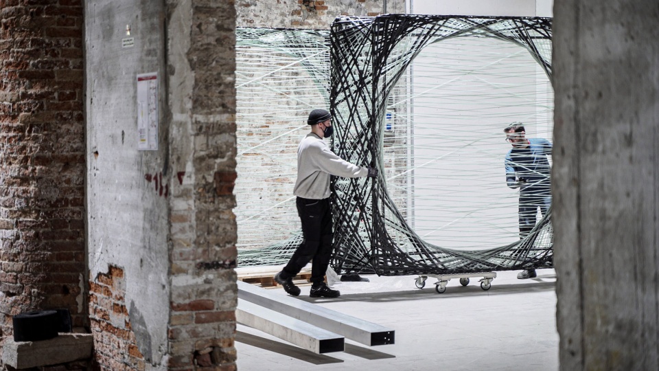 maison fibre biennale architettura 2021 by icd itke