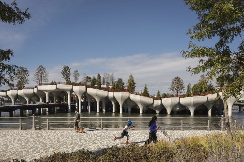 little island by heatherwick studio