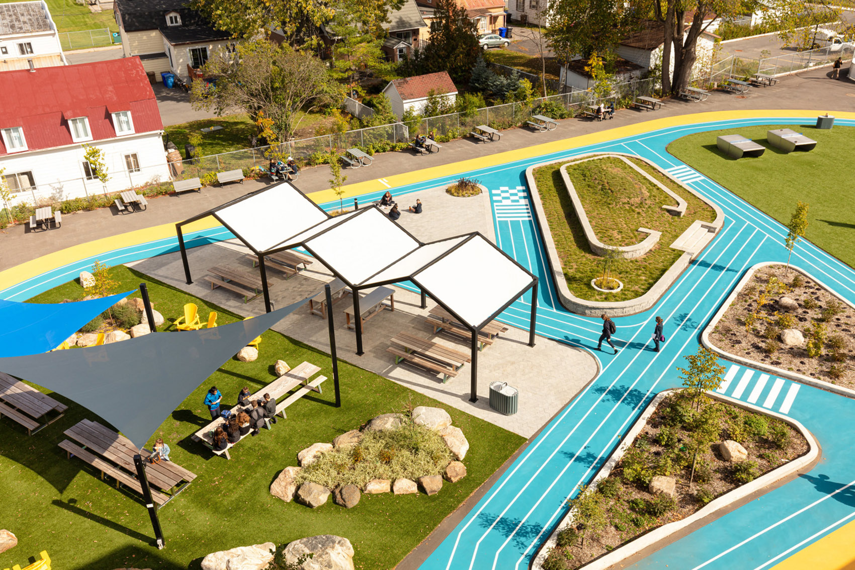 Collège SaintPaul Bringing the Indoor Outdoors, Canada by Taktik