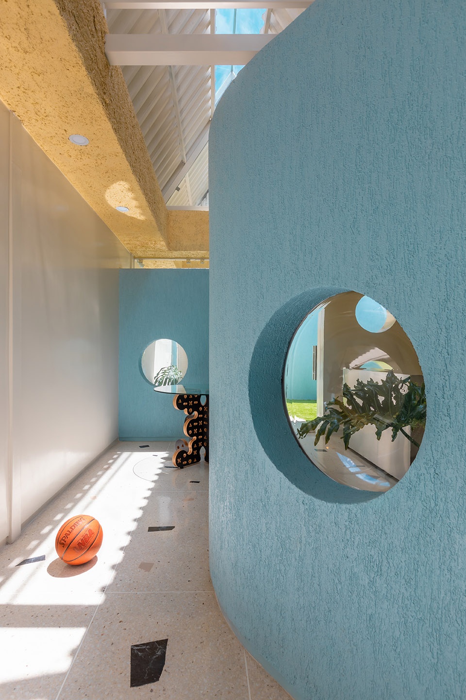 fun maze venezuela by atelier caracas