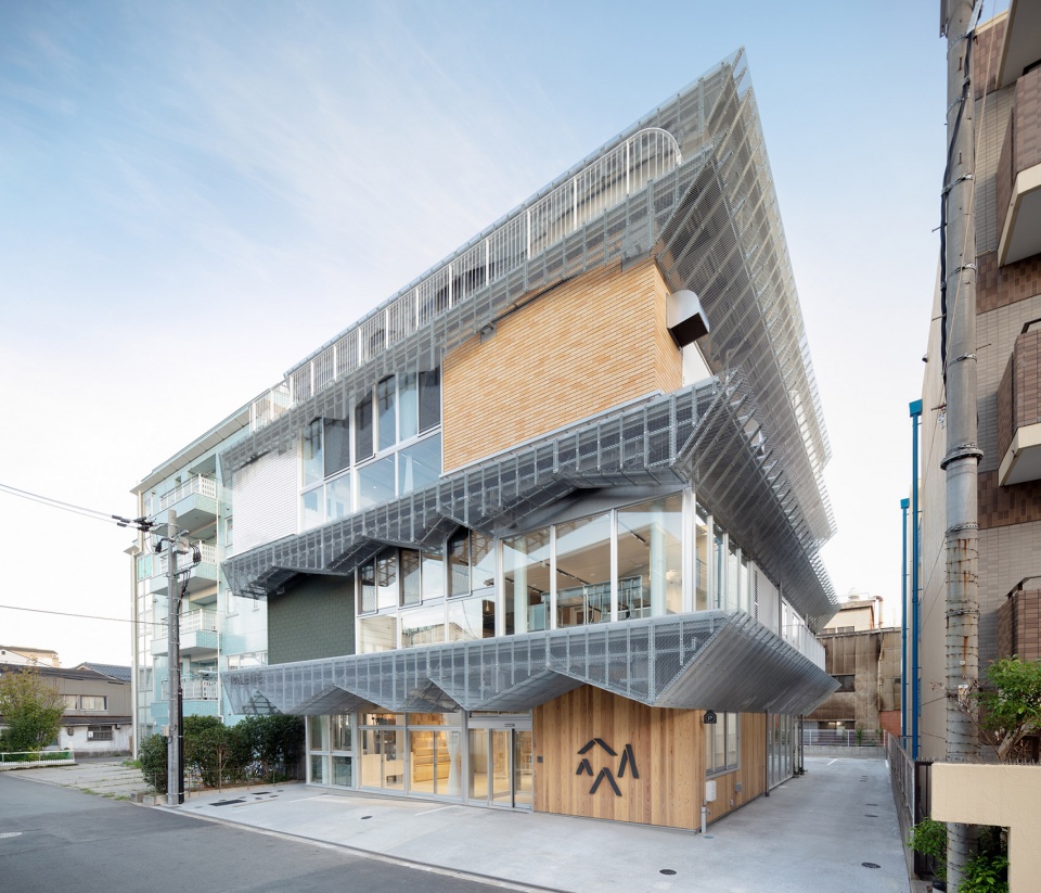 PALETTE Workspace for Continuous Employment Kosuke Bando Architects+nanometer architecture 1