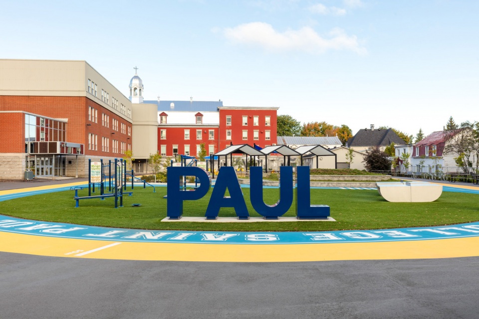 college saint paul bringing the indoor outdoors canada by taktik design