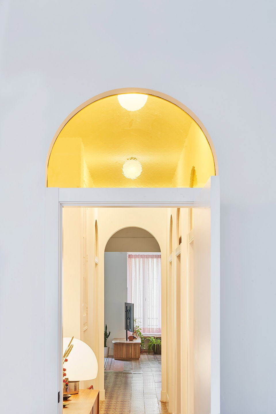 jesusas valencia by bodegon cabinet