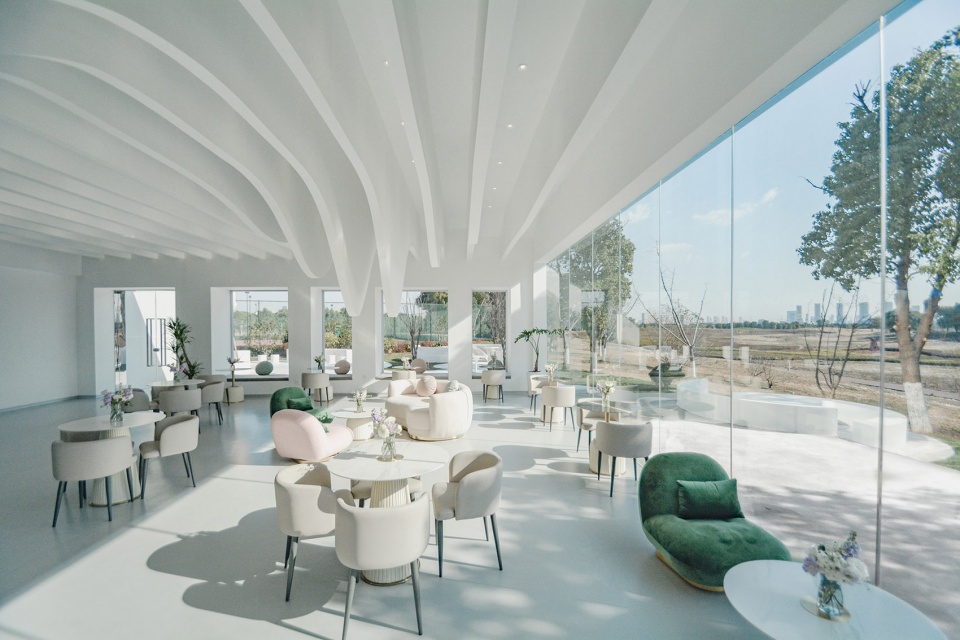 Suzhou Bay Sports Park supporting building LIM Cafe Parallect Design