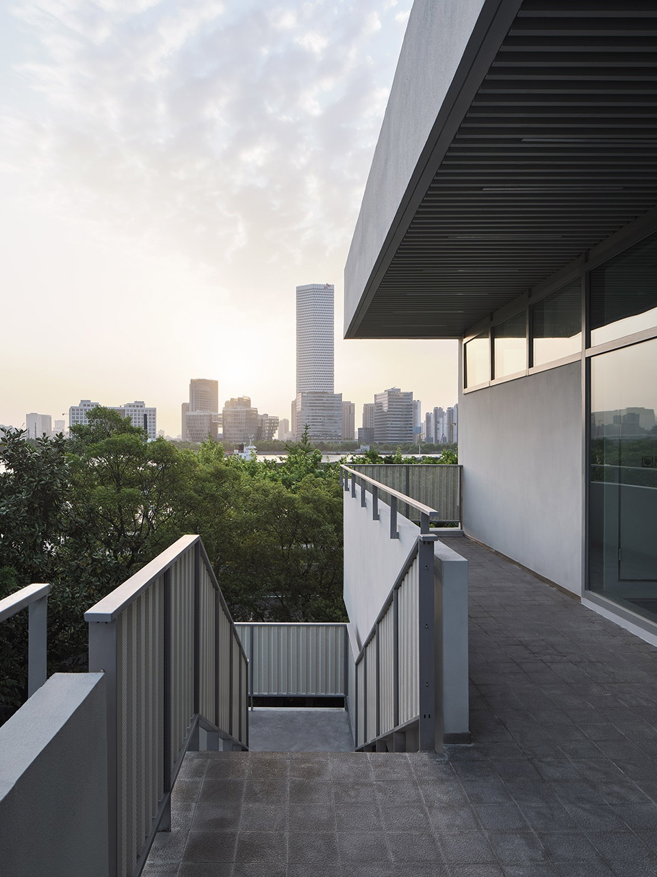 Renovation of Shanghai Westbund headquarter building HCCH Studio