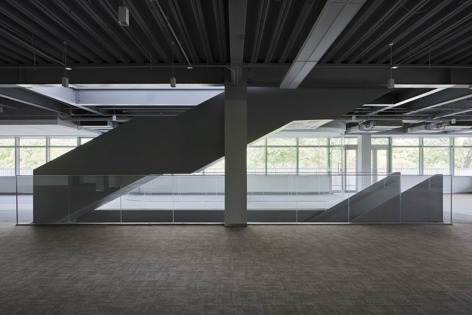 Renovation of Shanghai Westbund headquarter building HCCH Studio