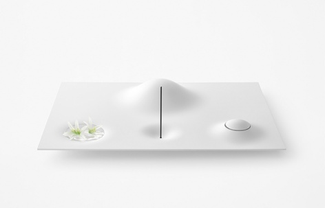 oka佛教祭坛与纪念性首饰作品，日本 / nendo