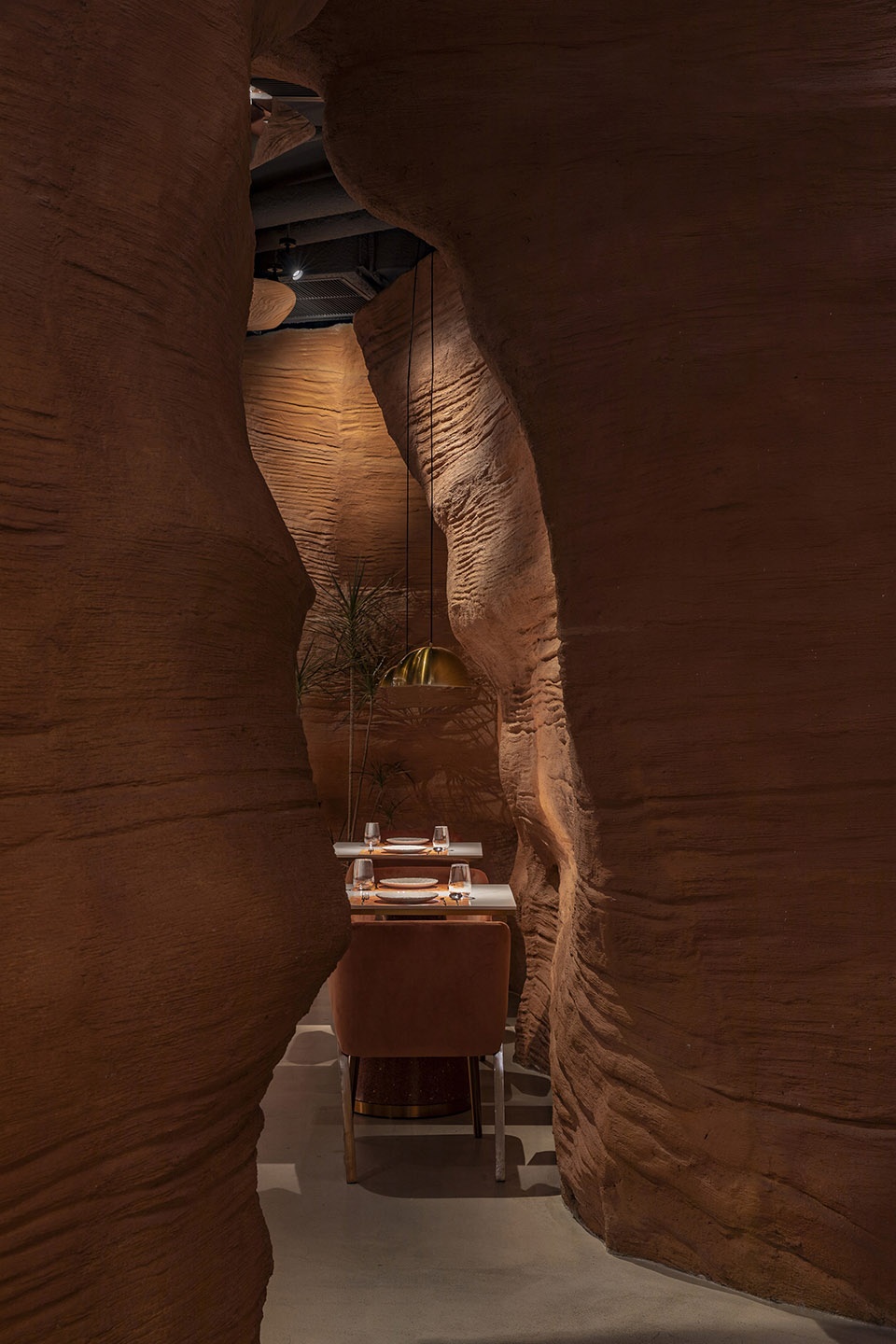 met petal restaurant in shenzhen china by linkchance architects