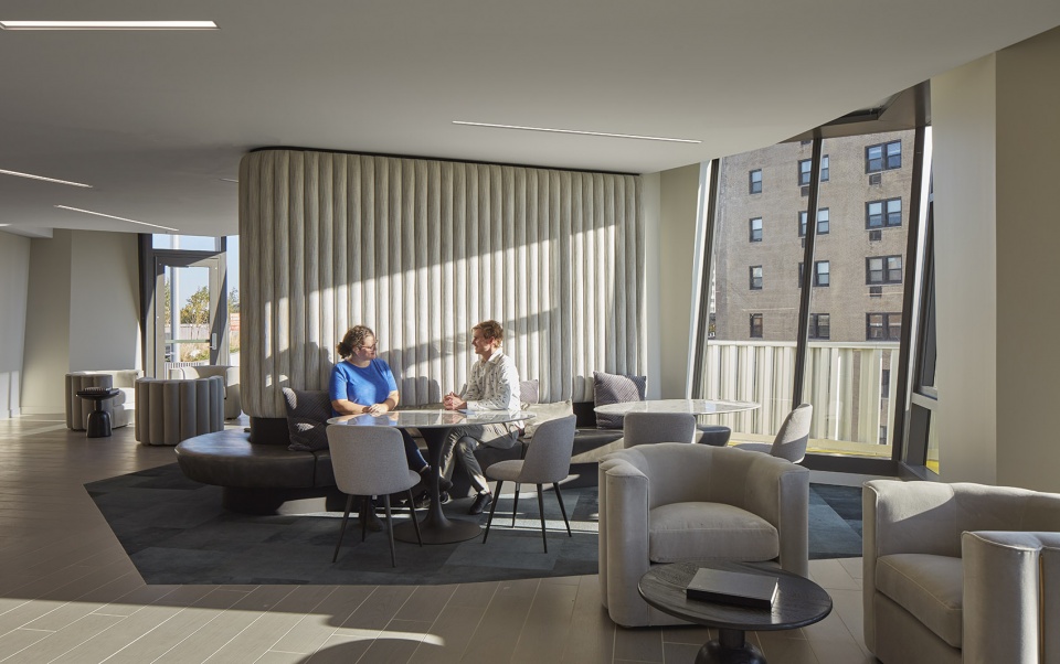 One Hundred residential tower by Studio Gang 拷贝