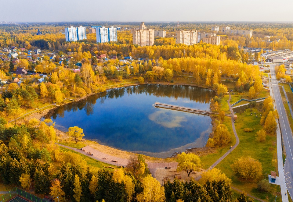 leonejsky lake strand in zvezdny town by ооо mezhregionstroy