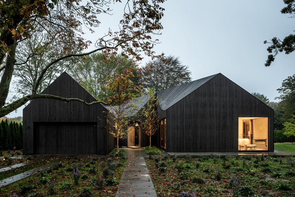 six square house by young projects
