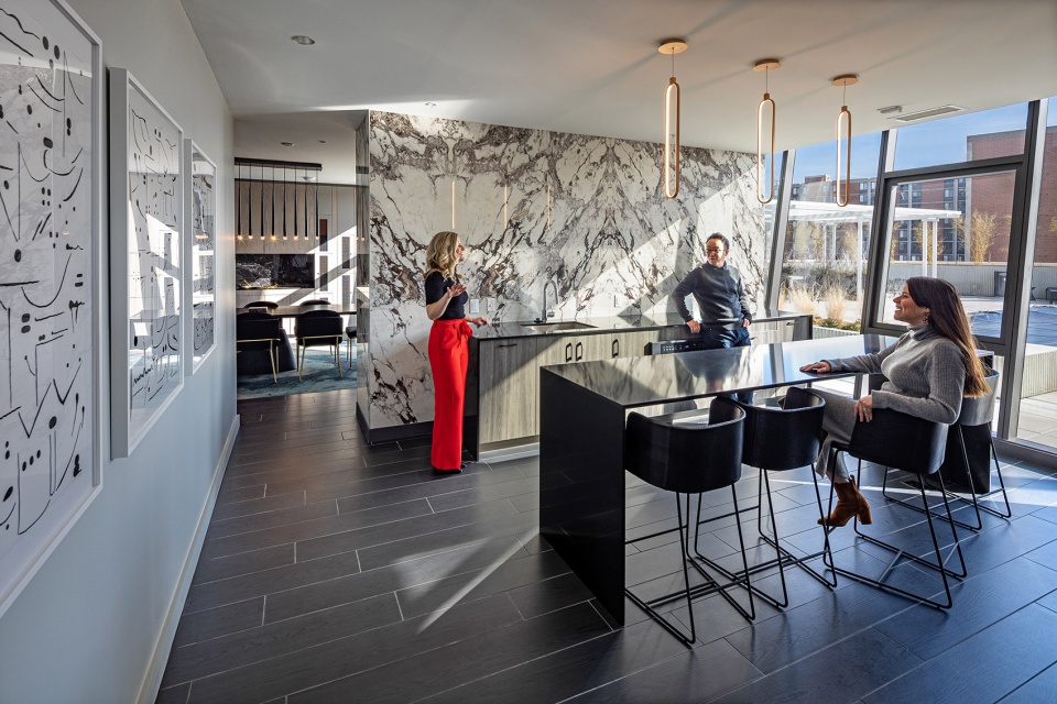 One Hundred residential tower by Studio Gang