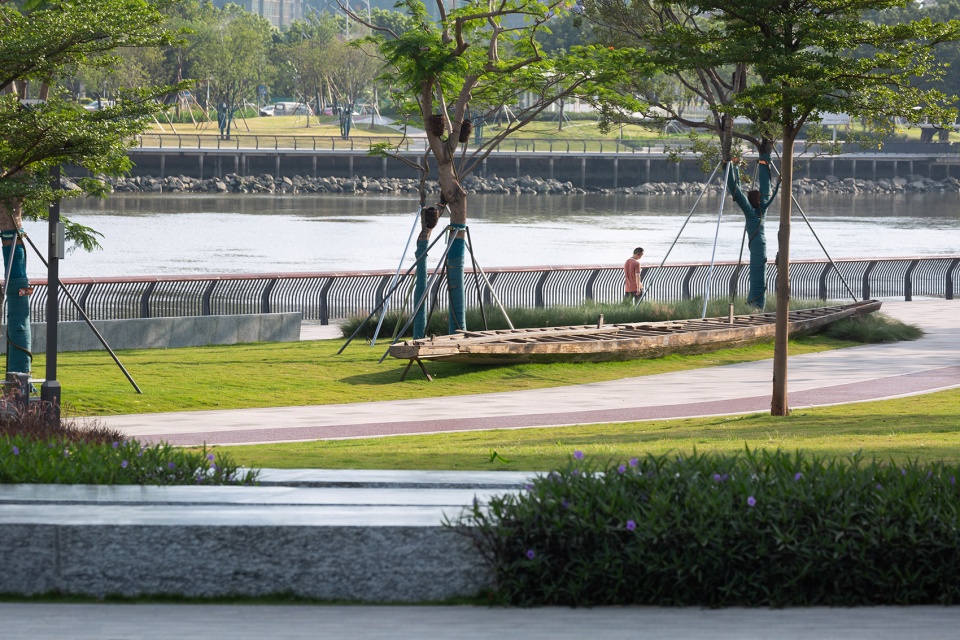 dongguan three rivers and six banks waterfront demonstration section project phase i project longwan section by dongda shenzhen design co...