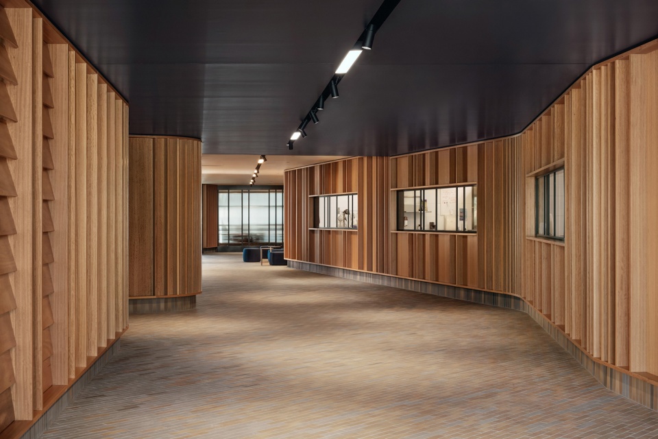 mercedes benz lifestyle by jackson clements burrows architects