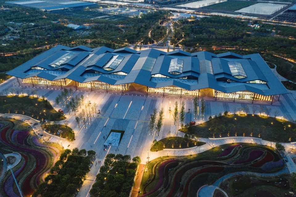 the 10th china flower expo renaissance pavilion by arcplus