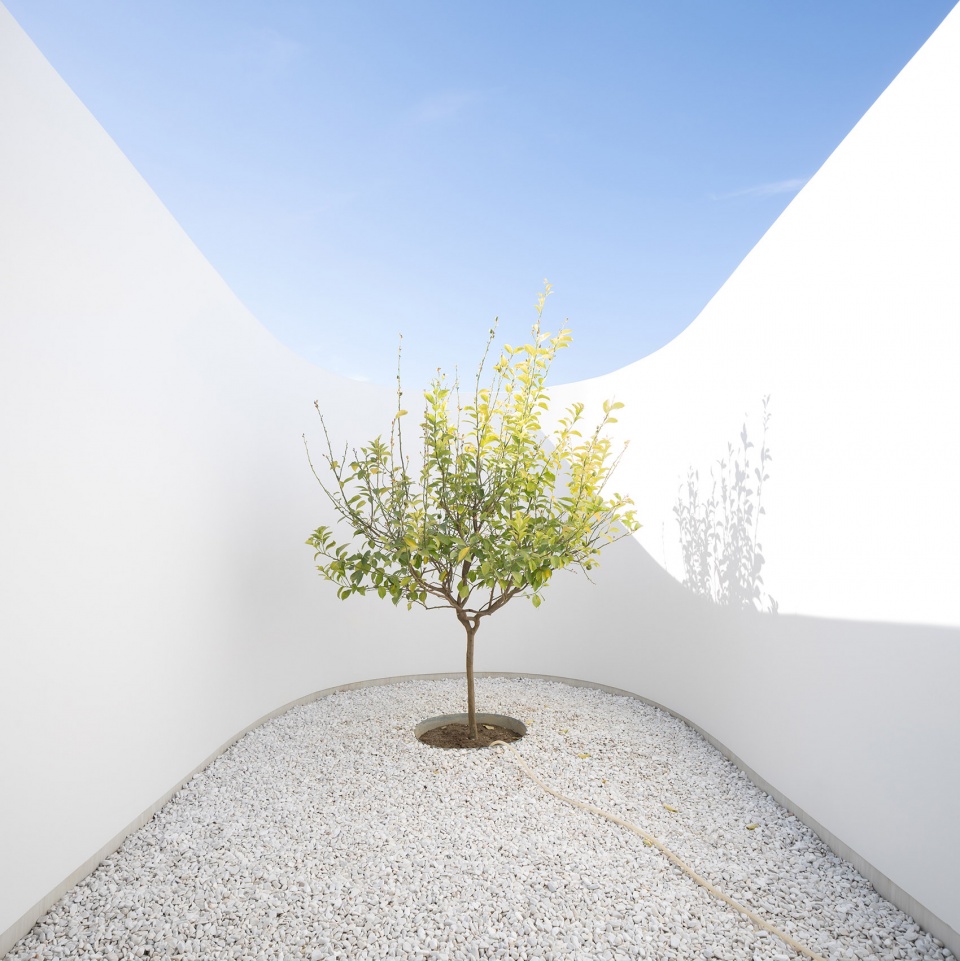 KHI House by Lassa Architects