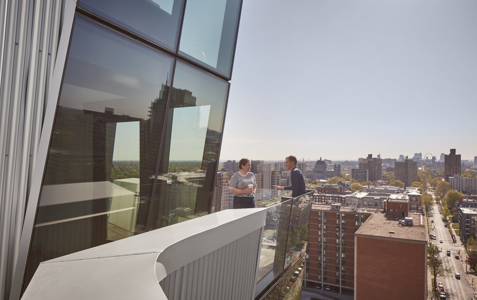One Hundred residential tower by Studio Gang