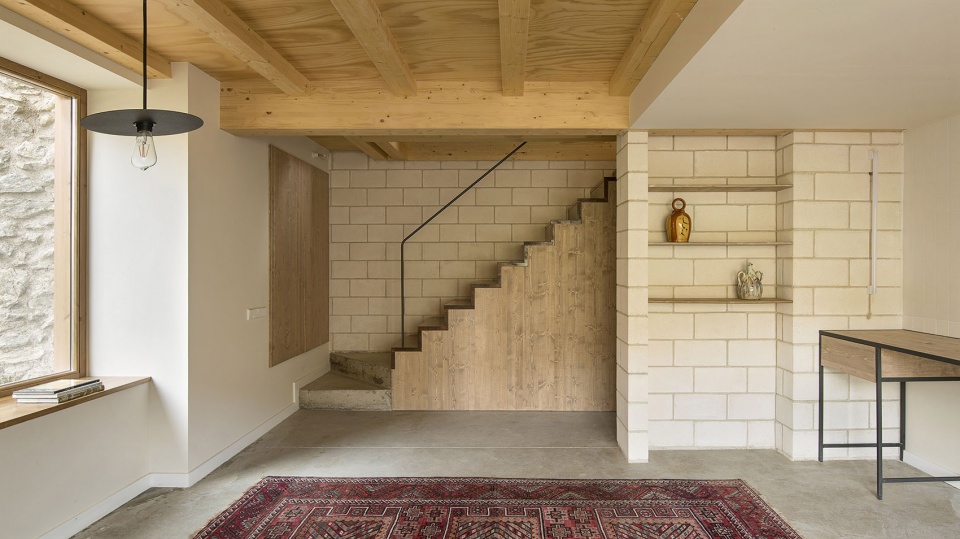 Masia de Can Perpinya by Arame Studio