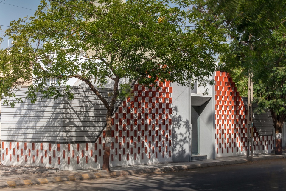 business centrum sales pavilion by playball studio