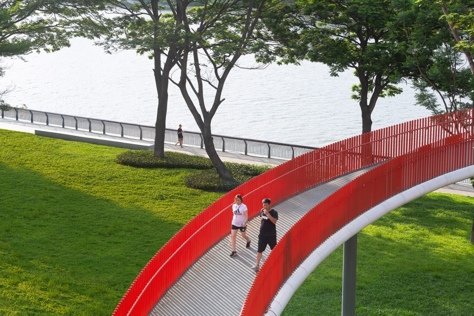 dongguan three rivers and six banks waterfront demonstration section project phase i project longwan section by dongda shenzhen design co...