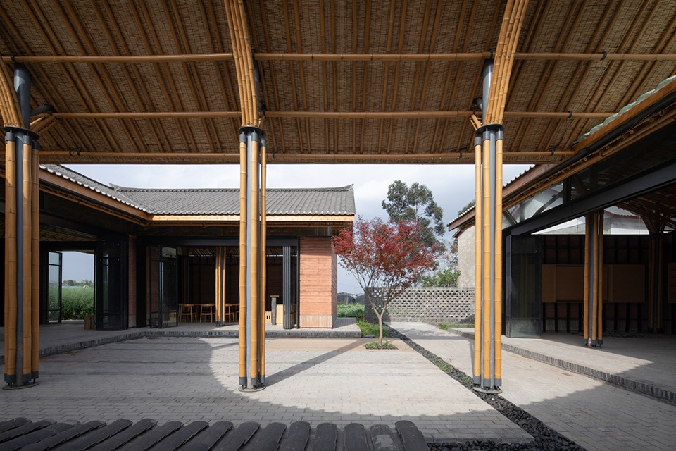 the villages center of yuan jue si china by zaixing architectural desgin firm