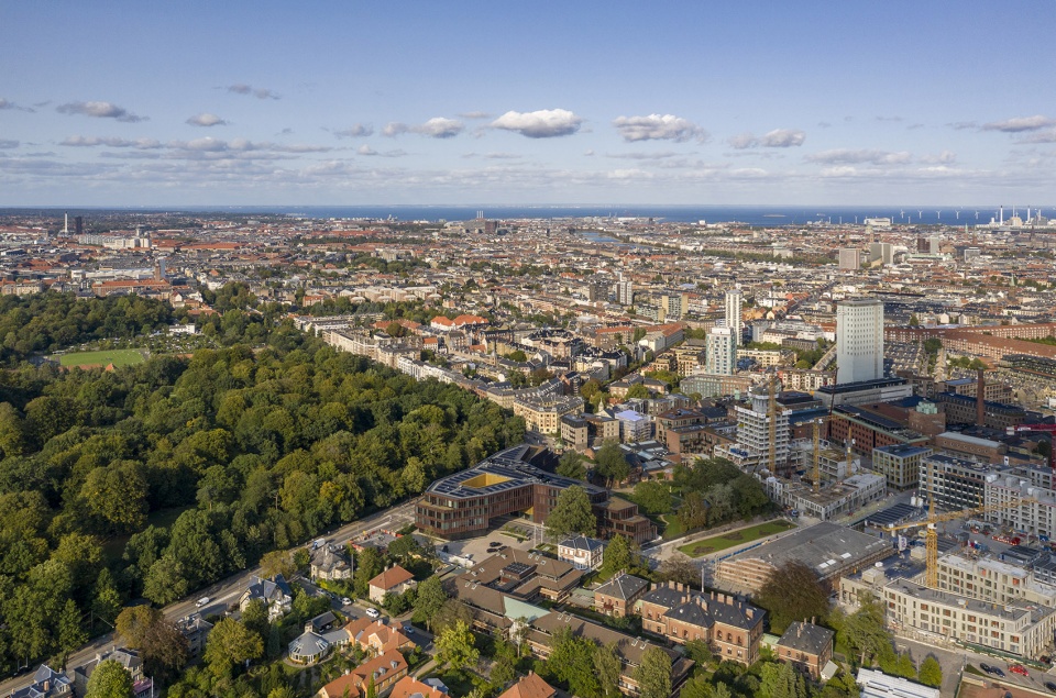 carlsberg central office by cf moller architects