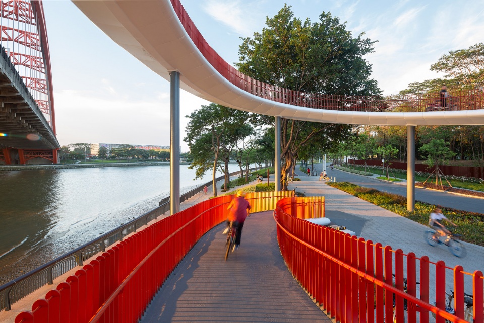 dongguan three rivers and six banks waterfront demonstration section project phase i project longwan section by dongda shenzhen design co...