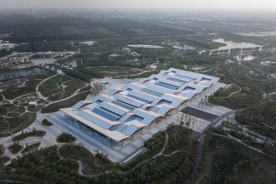 the 10th china flower expo renaissance pavilion by arcplus