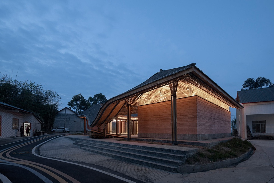the villages center of yuan jue si china by zaixing architectural desgin firm