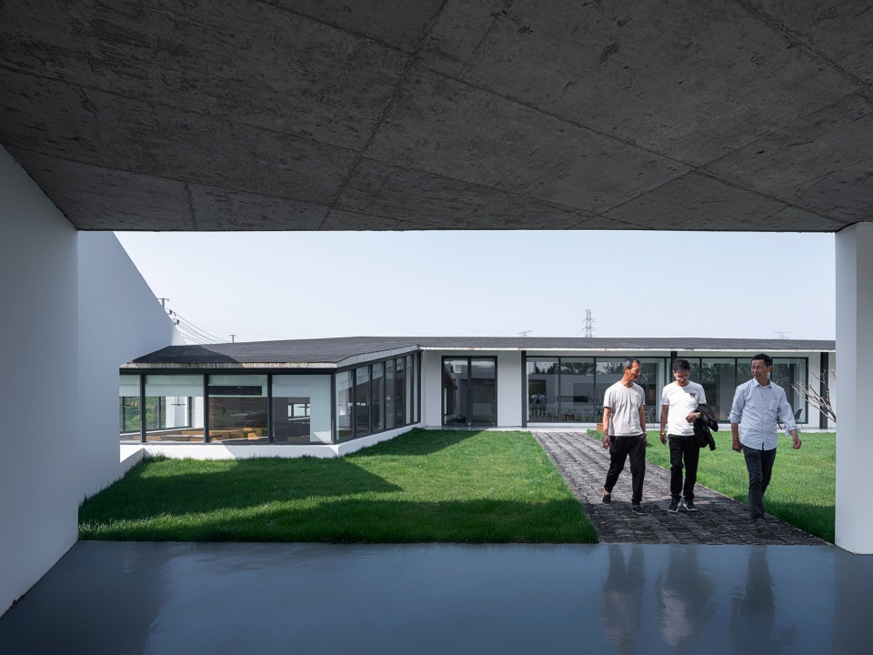 Organic Restaurant in Shimen Town China by ALL Studio
