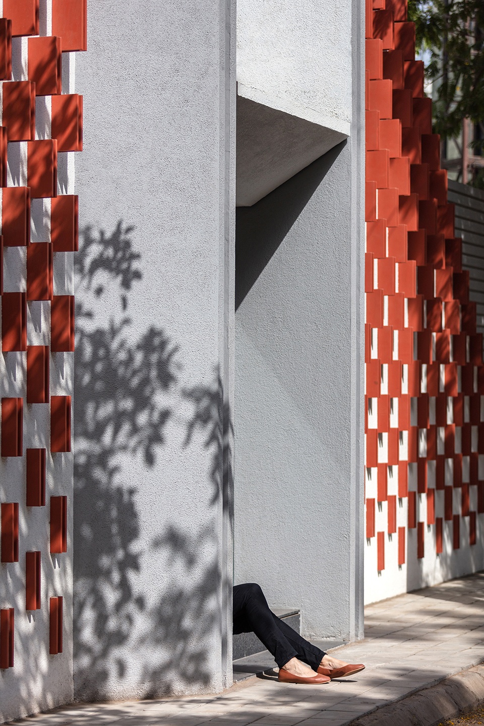 business centrum sales pavilion by playball studio