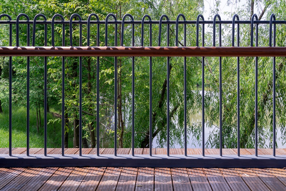 pedestrian bridge of tan jiawan agricultural site park in wuzhen by atelier beeeed zhejiang af university landscape architecture institute