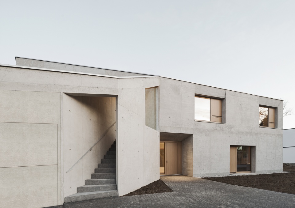 villa l by pool leber architekten