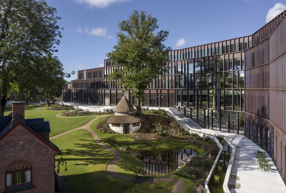 carlsberg central office by cf moller architects