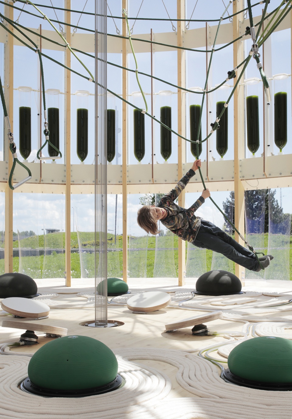 airbubble by ecologicstudio
