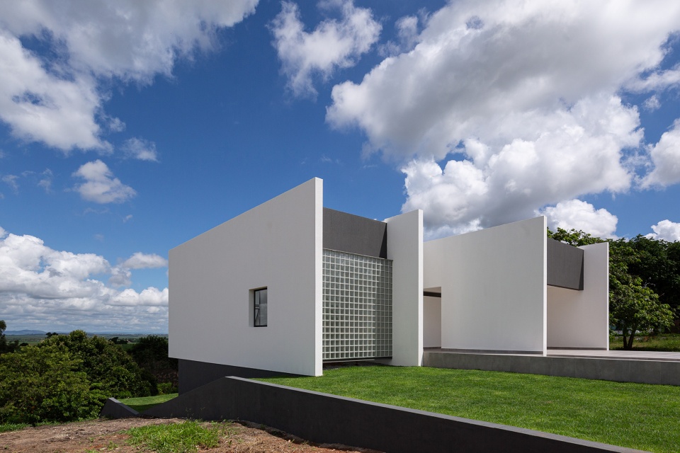 carpina house by nebr arquitetura