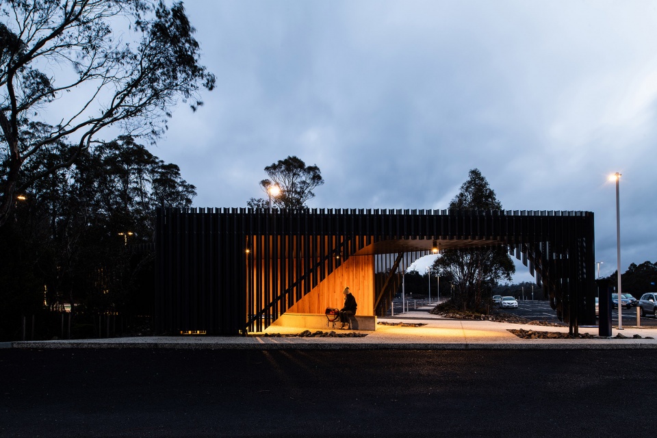 CRADLE MOUNTAIN VISITOR CENTRE by Cumulus