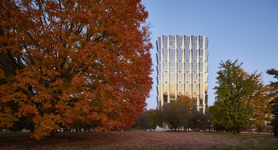 One Hundred residential tower by Studio Gang