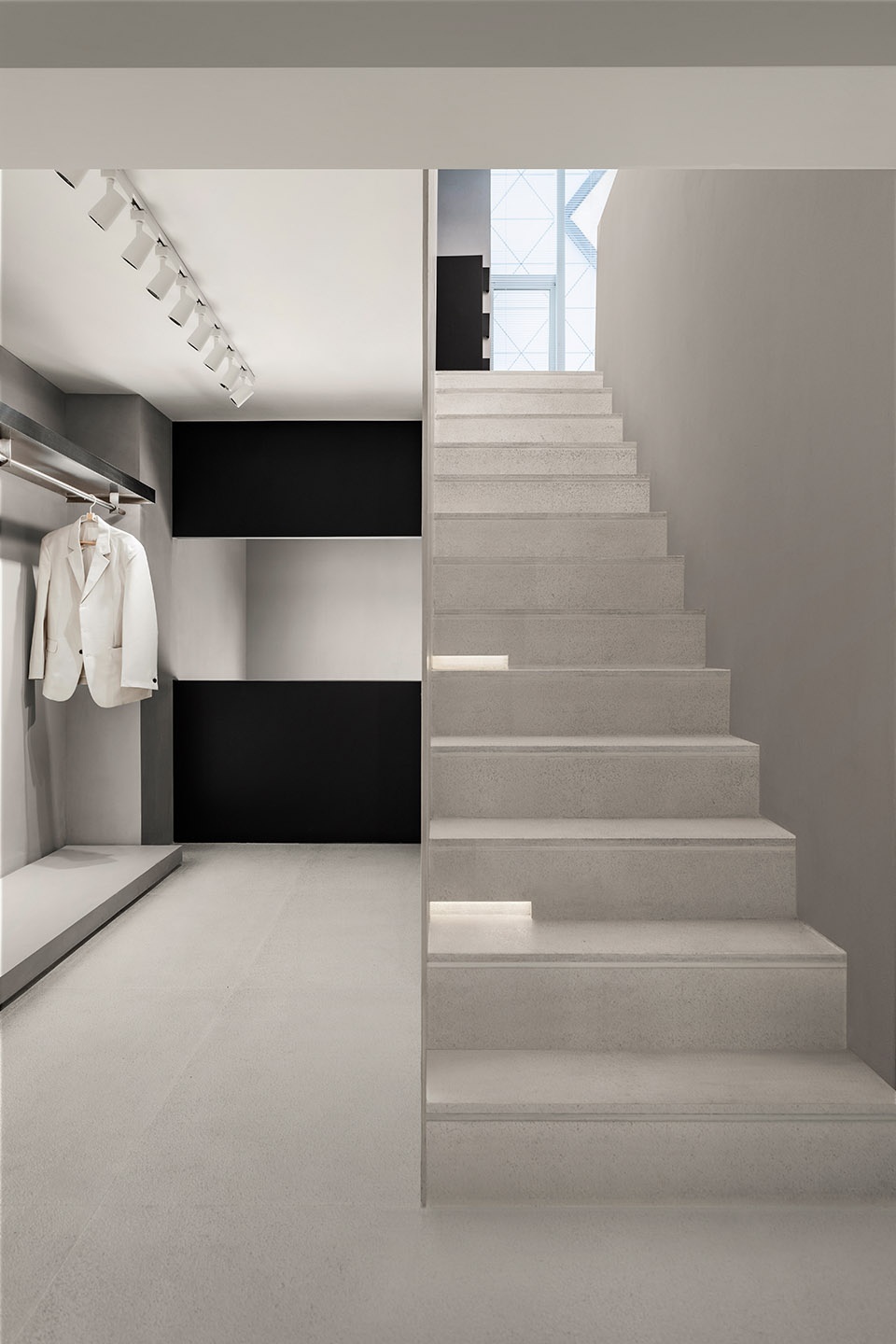 Roy clothing store China by MOOTHAN DESIGN